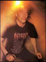 Крис Барнс (вокалист)